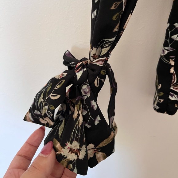 Dex floral tie sleeve blouse - Picture 3 of 5